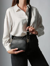 Sac Bandoulire Tradition Cuir Etrier Noir tradition ETRA141S-vue-porte